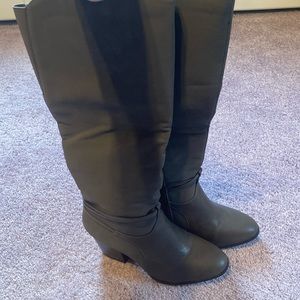 Cozy Street Gray Boots